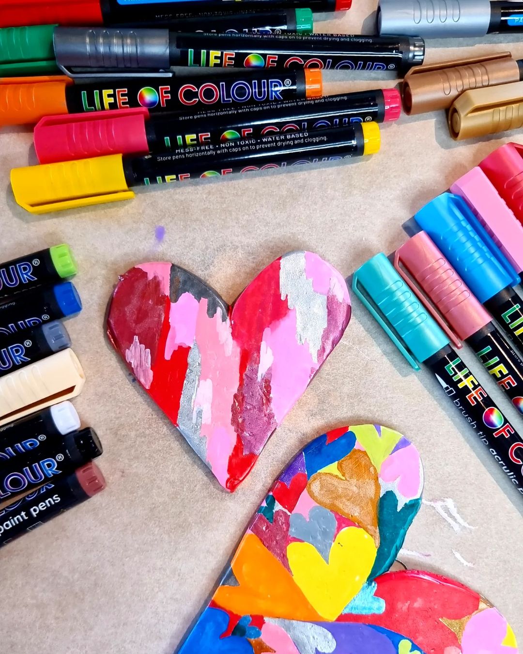 'Cute Valentine's Day and Friendship Day craft ideas for all ages' article featured image.