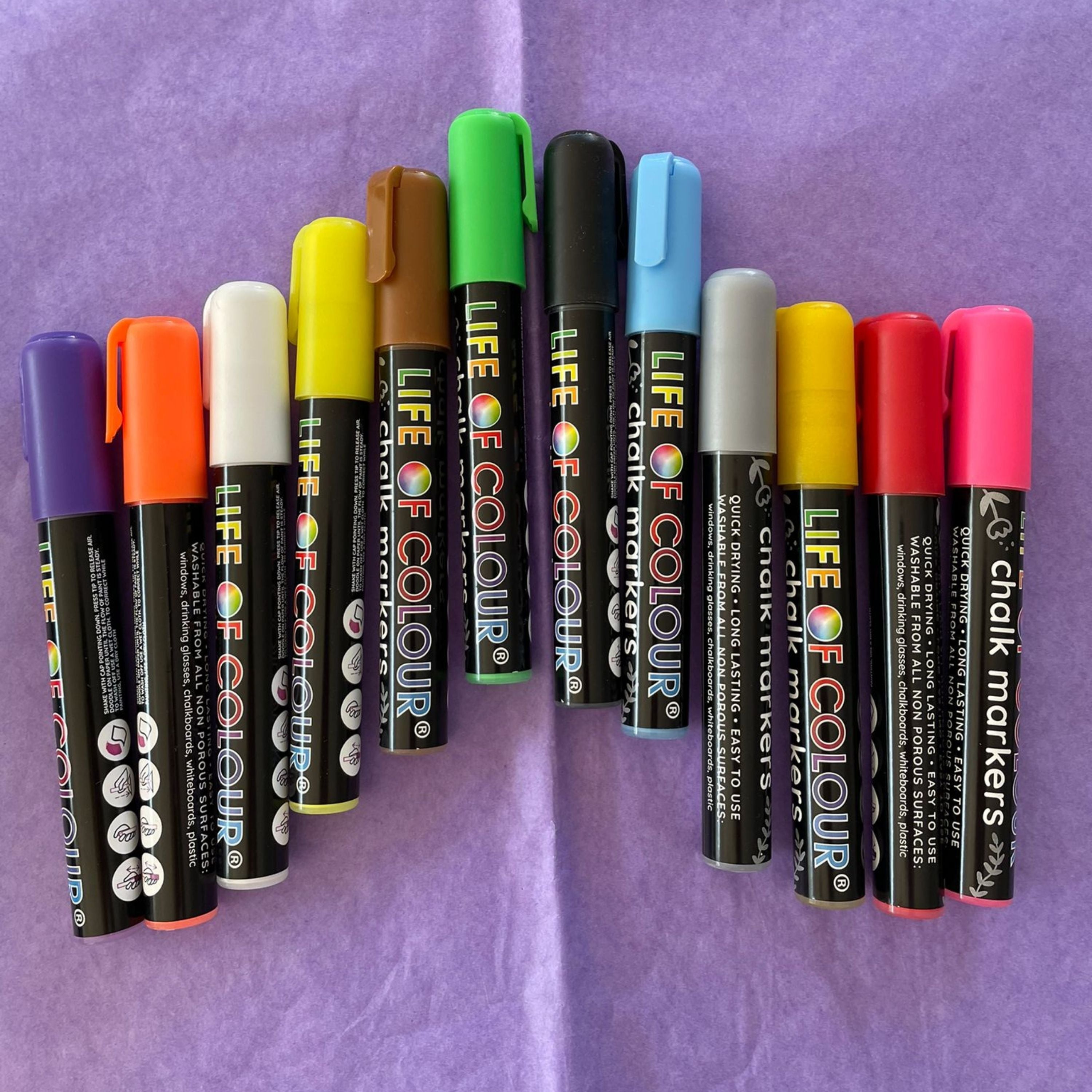Chalk Markers in Art & Drawing Markers