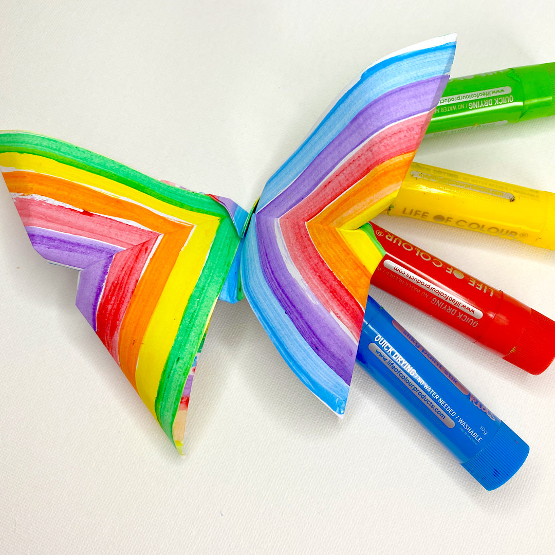 'Origami for Kids: DIY origami paper and easy projects' article featured image.