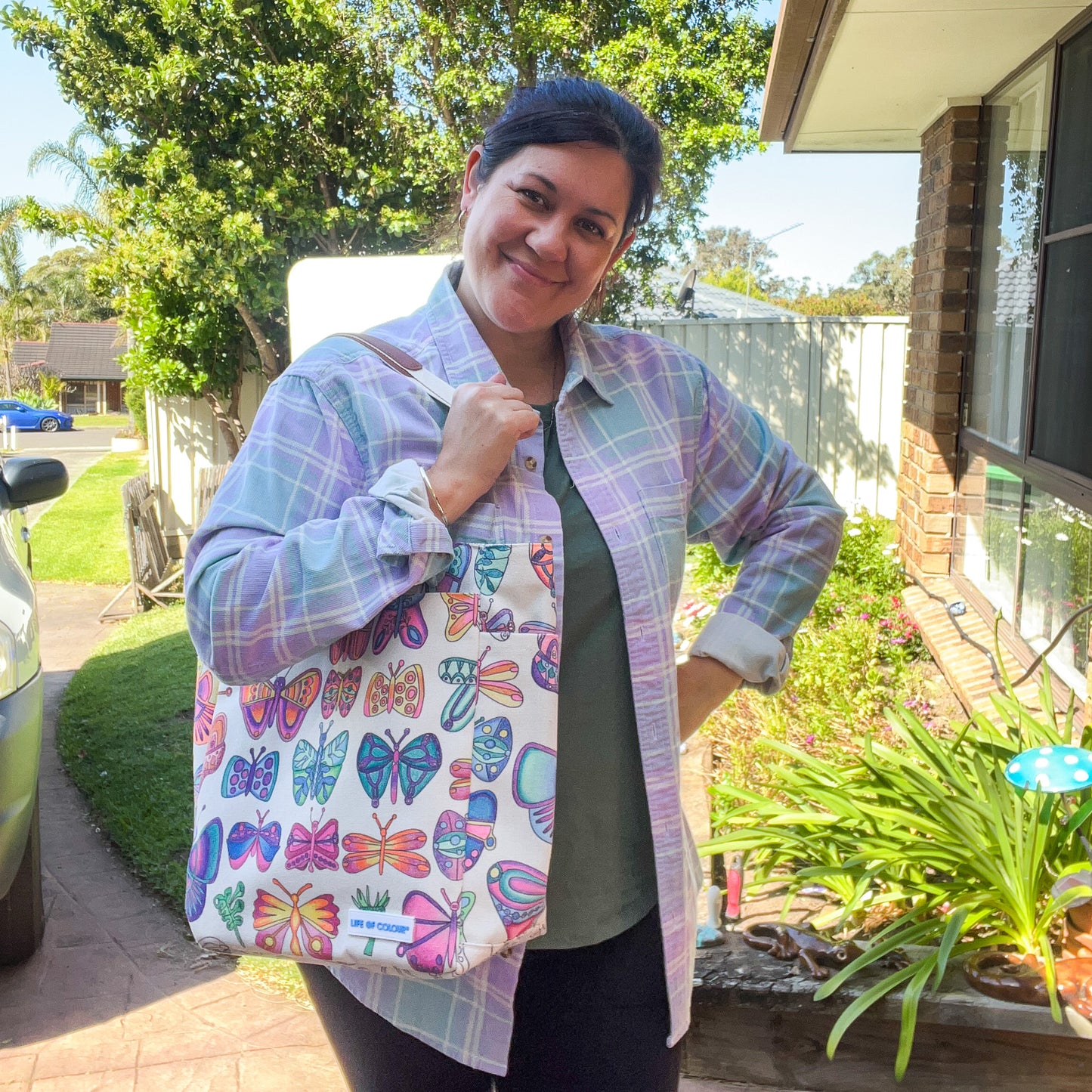 DIY Doodle Bag Bundle 2 - 2 Luxury Tote Bags and Acrylic Markers (Lorikeet and Butterfly)