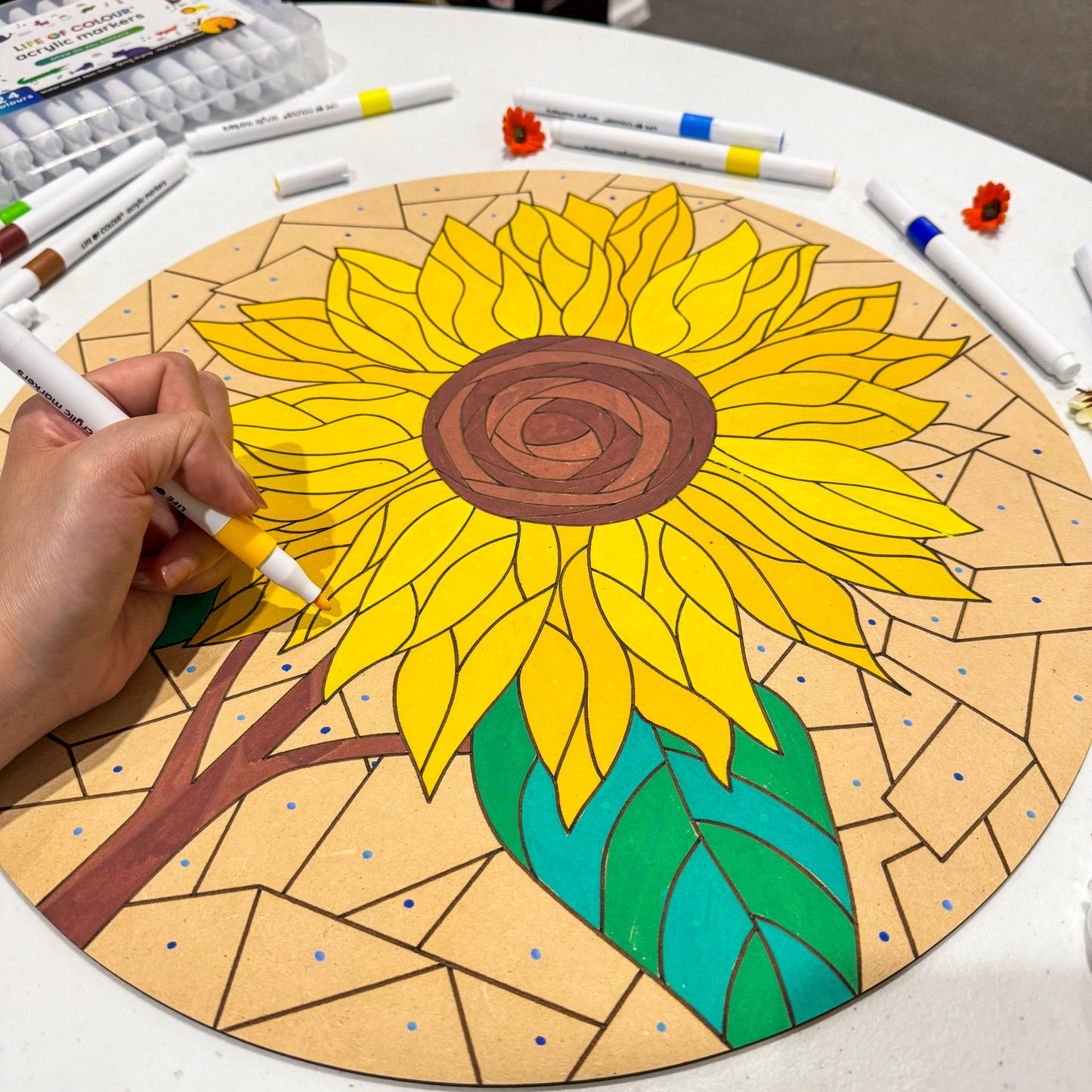 Life of Colour Mosaic Painting Kit - Sunflower with Acrylic markers